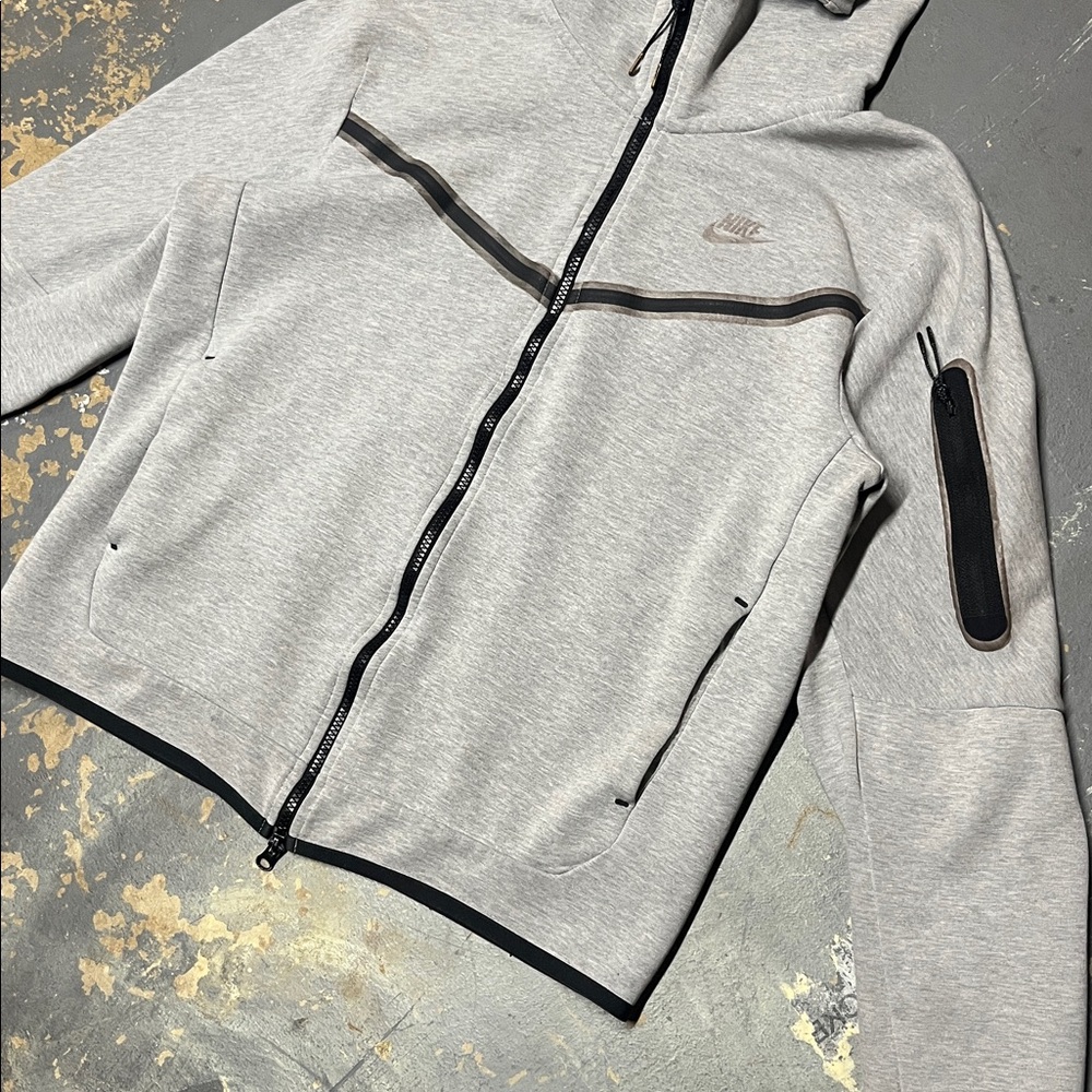 Nike tech - Picture 4 of 8